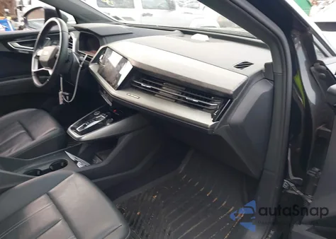 2022 Audi Q4 E-Tron Prestige 50 Quattro z USA, uszkodzony, nr VIN WA1J2BFZ1NP054982